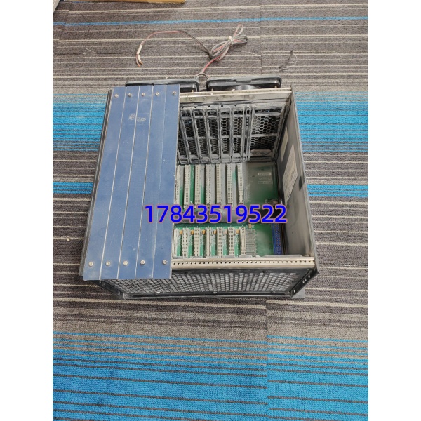 GE IC698CHS009A | 9 槽机架 兼容 RX7i 与 90-70 系列模块