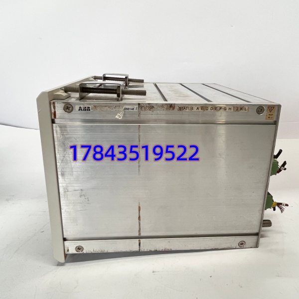 ABB SYN5202A | 双千兆网口 冗余时钟同步 电力 DCS 专用 - 图片 3