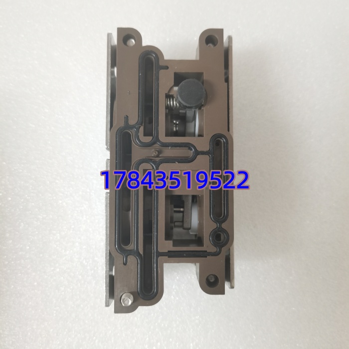 Emerson 38B5786X132 | Fisher DVC6000 单作用气动继电器