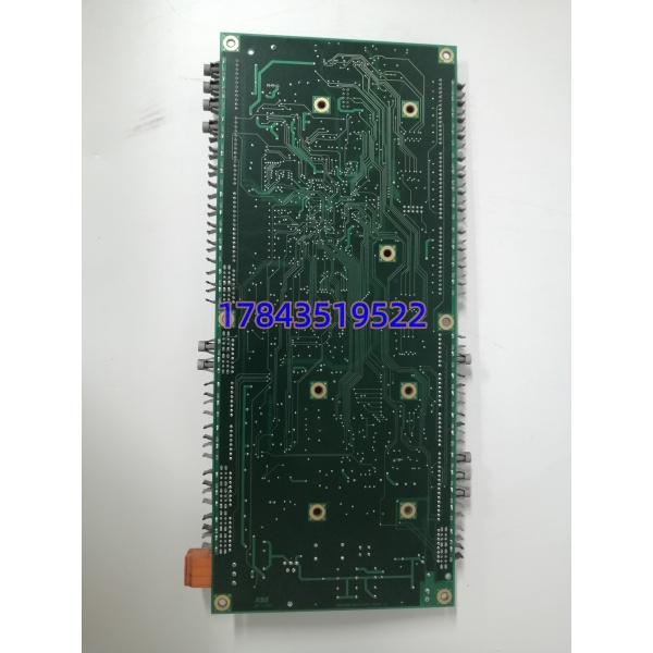 ABB UFC760BE43 3BHE004573R0043 | ACS800 高压变频主回路接口板 - 图片 4